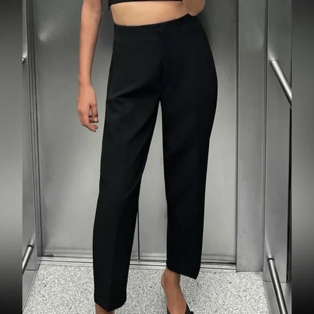 Zara Black Cropped Women's Pants 063